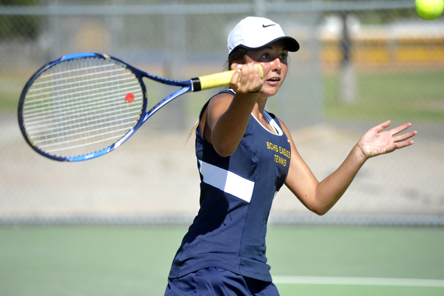 Steve Andrascik/Boulder City Review
Boulder City High School tennis player Tegan Pappas keeps her eye on the ball as she prepares to return it to her Moapa Valley opponent during the home match Se ...