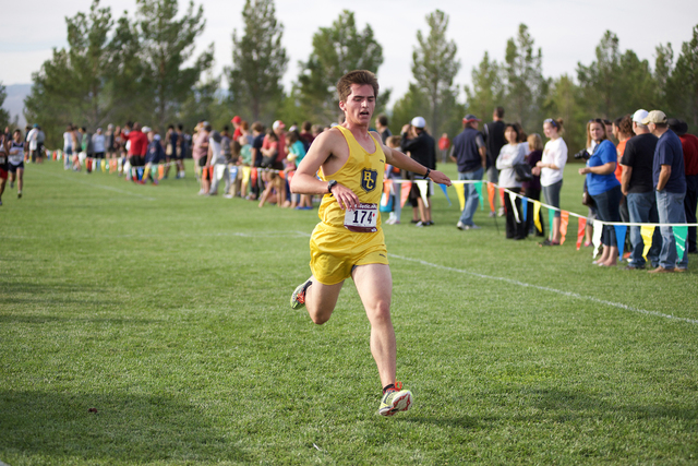 Noel Kanaley/Boulder City Review
Braden Klouse, a senior at Boulder City High School, helped boost the Eagles' overall score with a 54th-place finish and time of 21:26.9 during the Lake Mead Invit ...