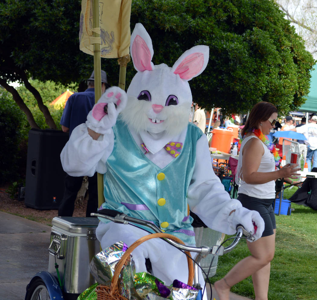 Celia Shortt Goodyear/Boulder City Review
The Beer Bunny hid eggs at the 2018 Boulder City Beerfest on Saturday for children of all ages to find.