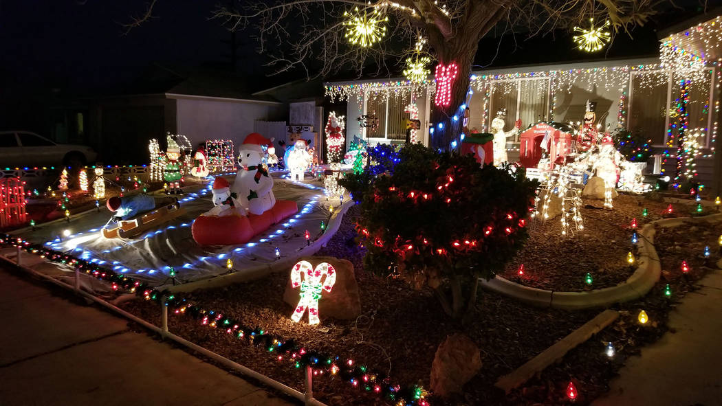 Boulder City's iconic Christmas House draws thousands every year