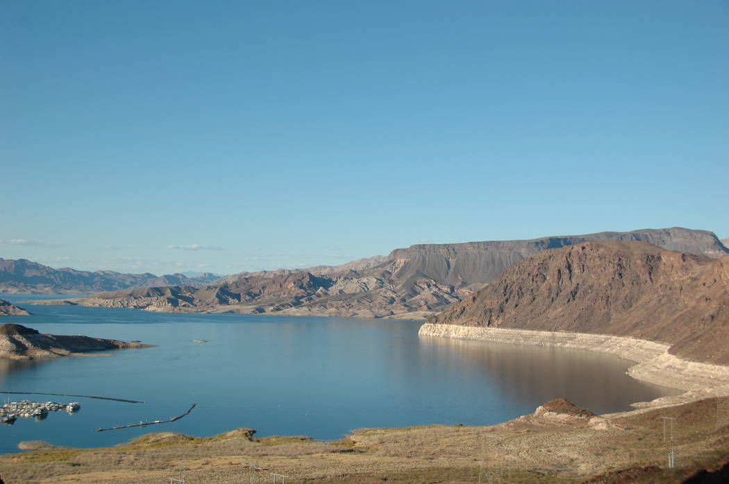 Officials from Nevada and Arizona are making progress as the Jan. 31 deadline looms before the federal government intervenes to sign a Colorado River Drought Contingency Plan.