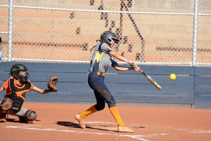 (Robert Vendettoli/Boulder City Review) Boulder City High School senior Ryann Reese hits the ba ...