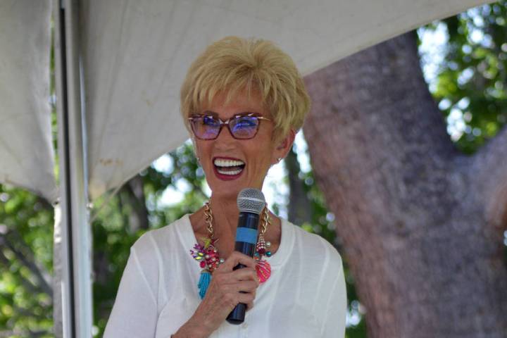 (Celia Shortt Goodyear/Boulder City Review) Cokie Booth announces a winner during Bark in the P ...