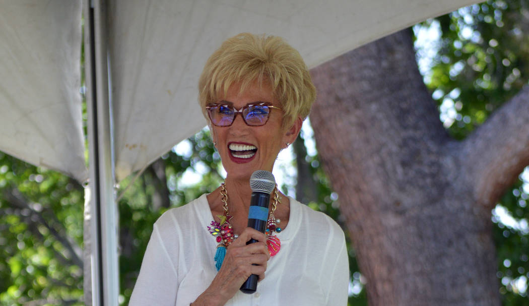 (Celia Shortt Goodyear/Boulder City Review) Cokie Booth announces a winner during Bark in the P ...