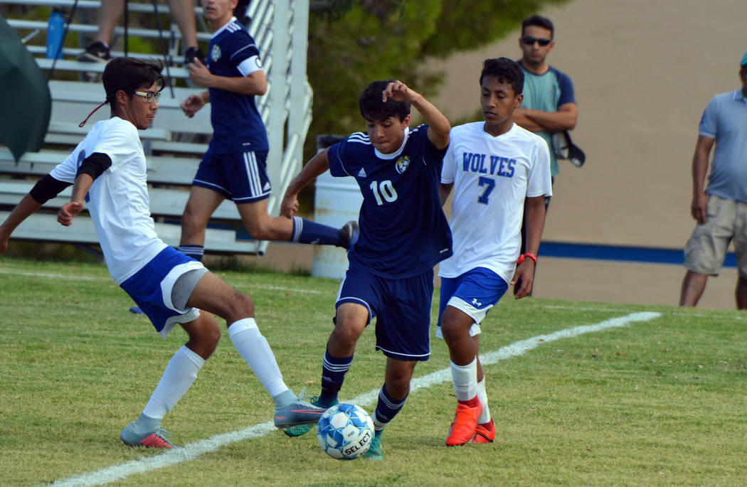 (Celia Shortt Goodyear/Boulder City Review) Boulder City High School Senior Adam Romanov goes s ...