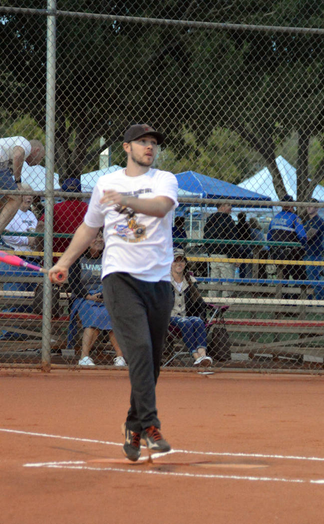 Celia Shortt Goodyear/Boulder City Review Jesse Oliver of the public safety team watches to see ...