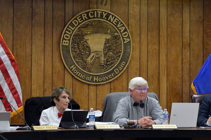 Celia Shortt Goodyear/Boulder City Review City Council members, from left, Tracy Folda, Claudia ...