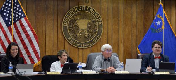 Celia Shortt Goodyear/Boulder City Review City Council members, from left, Tracy Folda, Claudia ...