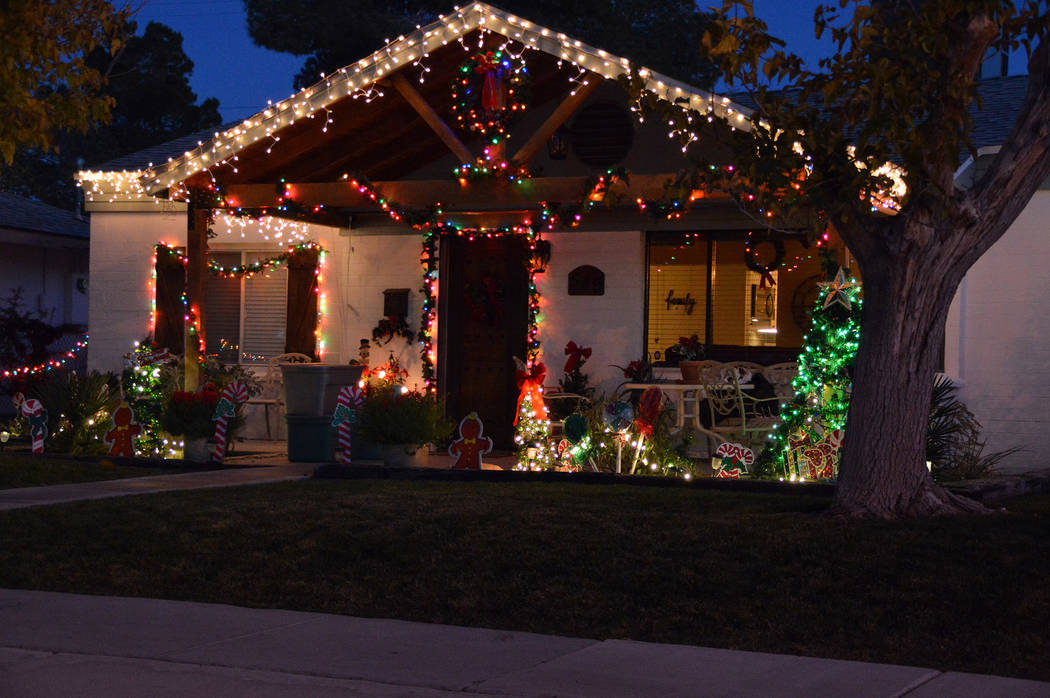 (Celia Shortt Goodyear/Boulder City Review) Lights, garlands, gingerbread men and candy canes w ...