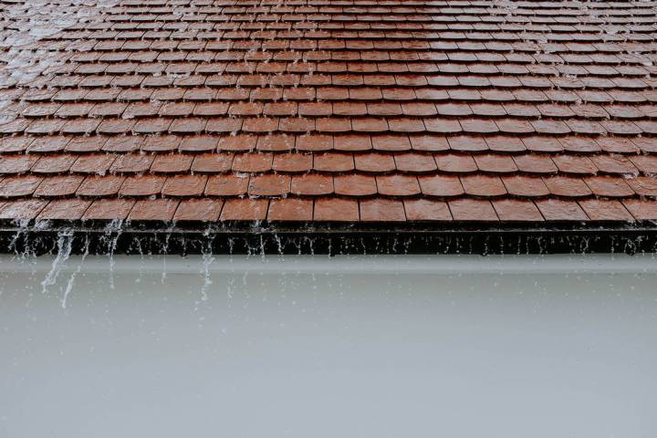 (Norma Vally) A good envelope will keep outside elements such as rain from entering and damagin ...