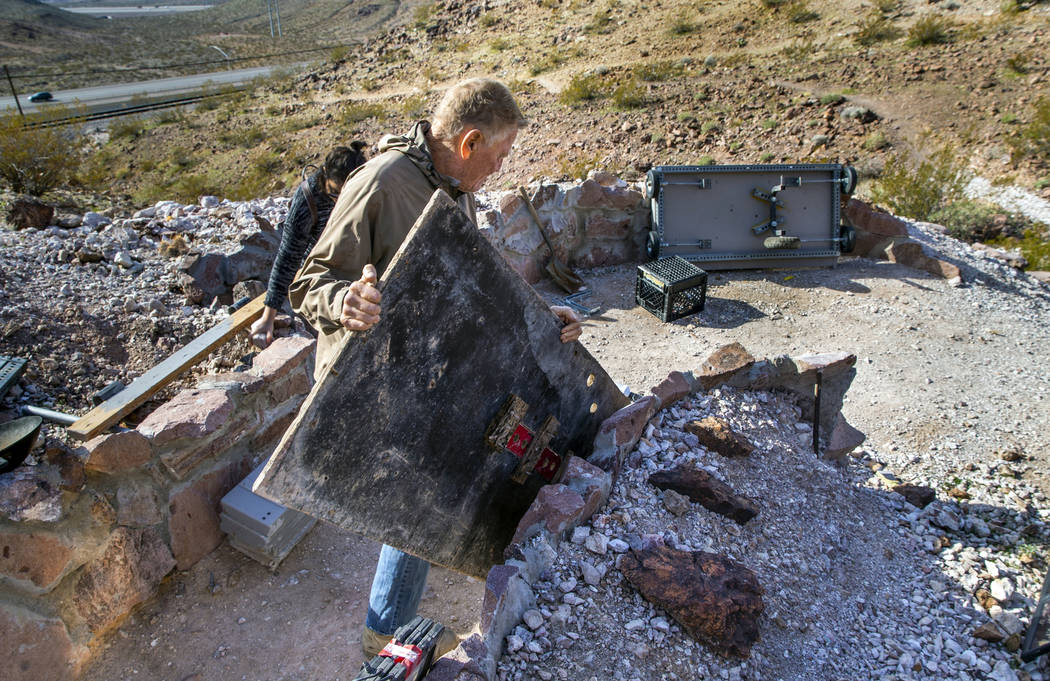 (L.E. Baskow/Las Vegas Review-Journal) Richard Roman cleans out his cave in the hills east of R ...