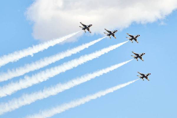 (Kirstie Rogers) The Air Force Thunderbirds sent a formation that featured F-16 Fighting Falcon ...