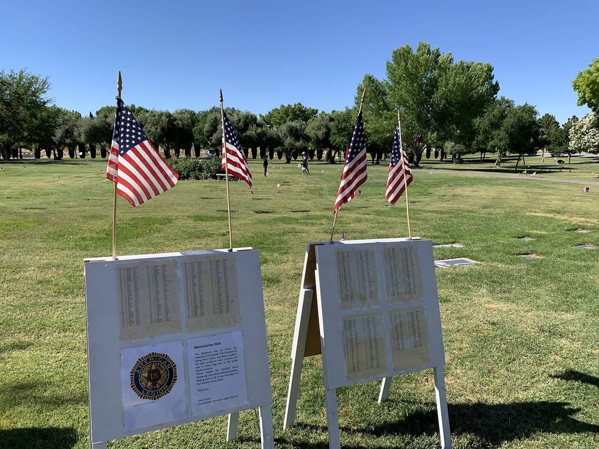 (Hali Bernstein Saylor/Boulder City Review) A sign listing all the veterans buried in the Bould ...