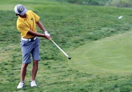 (Doug Flynn) Blake Schaper, a junior at Boulder City High School, seen taking a swing at Genoa ...