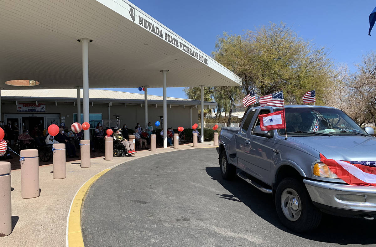 (Hali Bernstein Saylor/Boulder City Review) Residents of the Southern Nevada State Veterans Hom ...