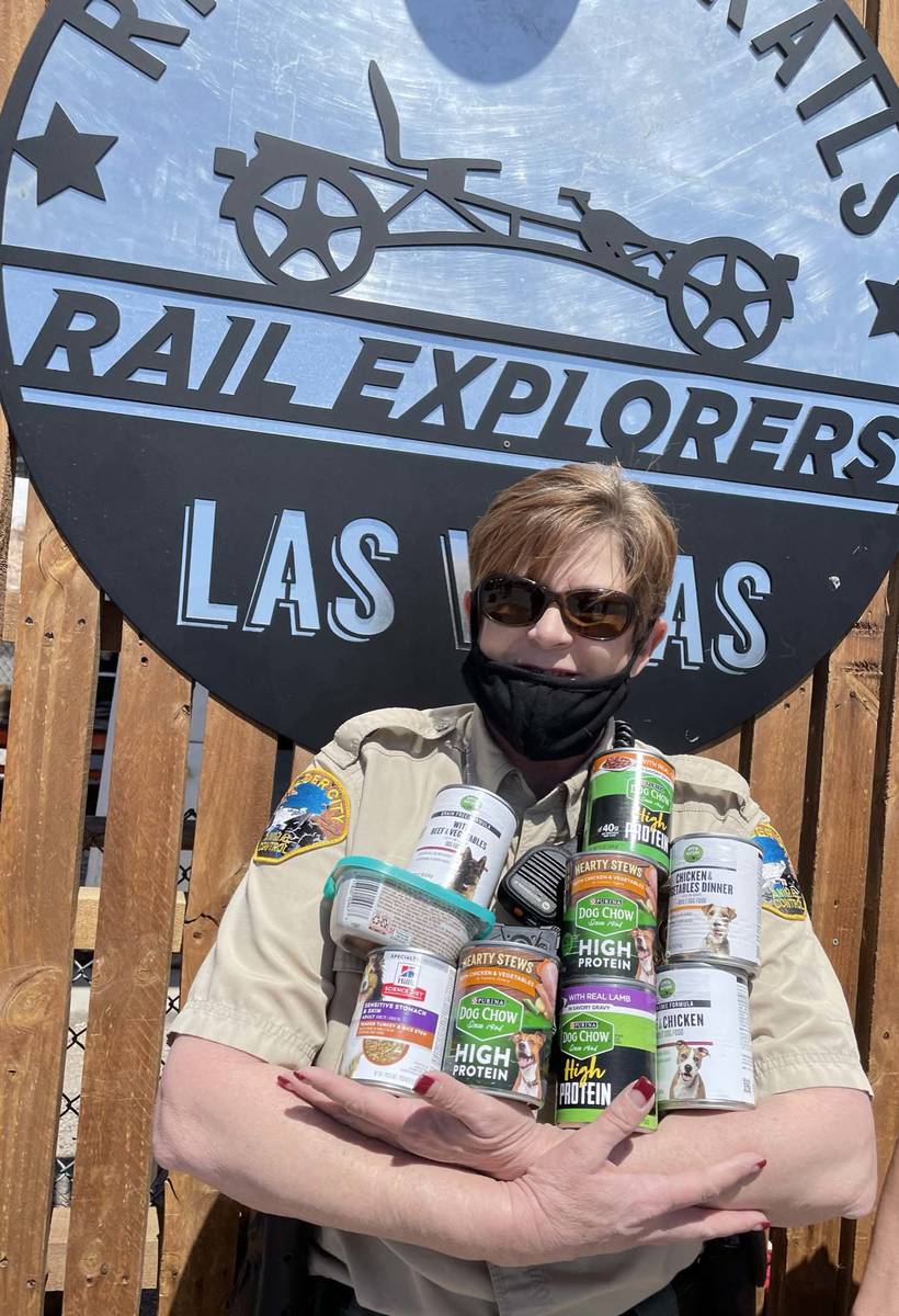 (Rail Explorers) Ann Inabnitt, supervisor of the Boulder City Animal Shelter, gathers up the fi ...