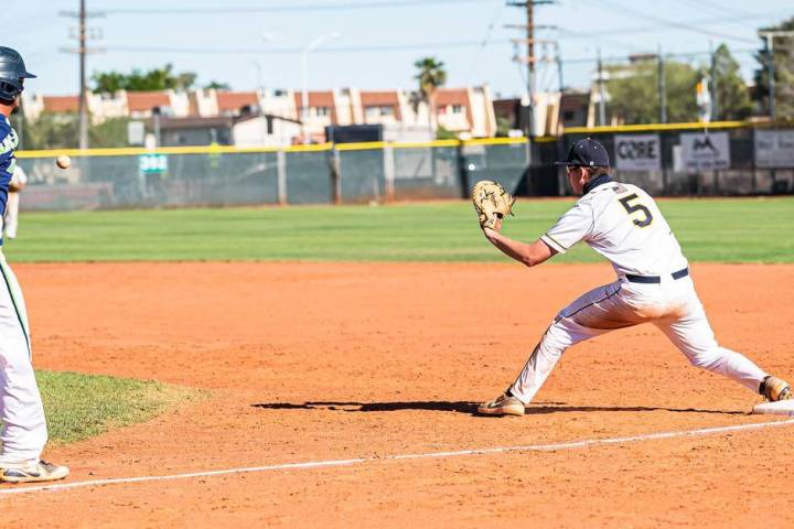 (Jamie Jane/Boulder City Review) Joey Giunta, a senior at Boulder City High School, makes the o ...