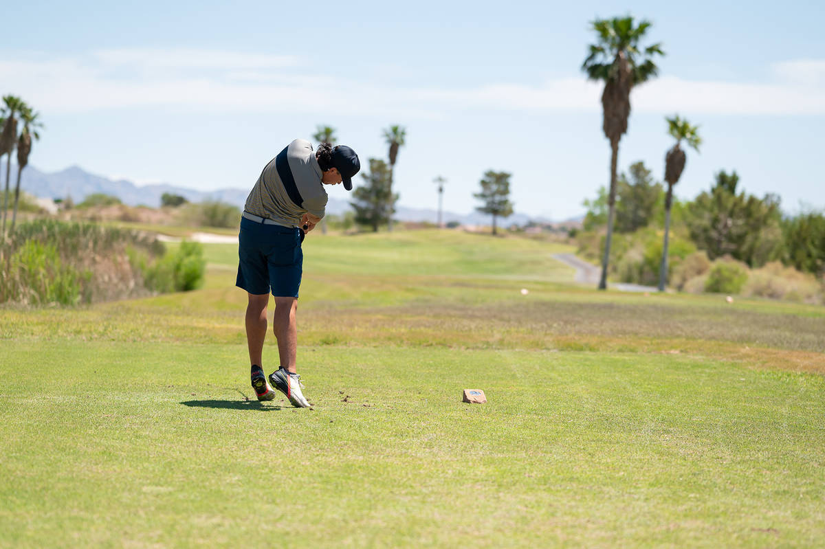 (Jamie Jane/Boulder City Review) Senior Kyle Carducci placed second overall, shooting 147, 3 ov ...
