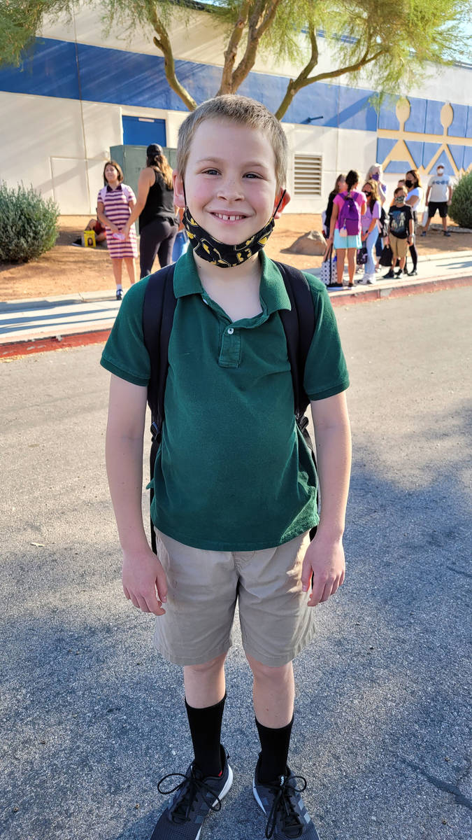 Celia Shortt Goodyear/Boulder City Review Fourth-grader Ehren Conrad arrives at King Elementary ...