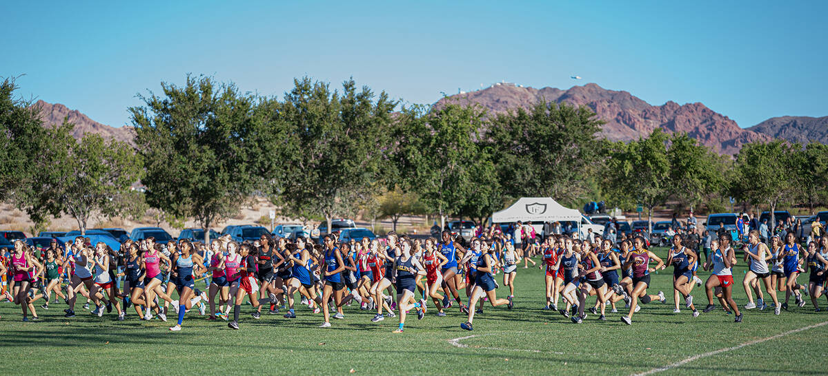 (Jamie Jane/Boulder City Review) The field of girls cross-country runners, as seen Oct. 9 at Ve ...