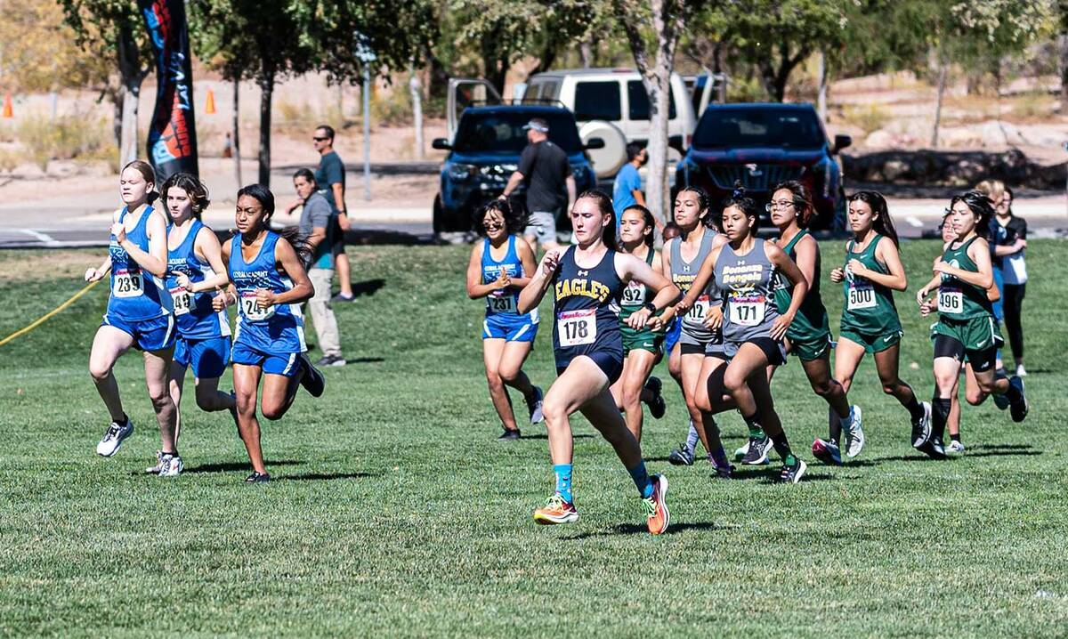(Jamie Jane/Boulder City Review) Senior Mary Anderson leads the pack during the 3A Southern Reg ...