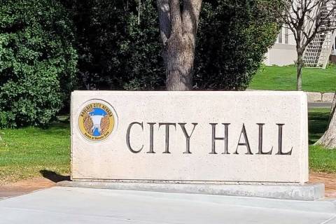 City Council unanimously approved a $725,320 contract for 100 new golf carts at the Boulder Cit ...