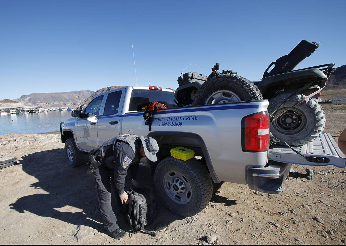 (Chitose Suzuki/Special to the Boulder City Review) Nevada Department of Wildlife game warden S ...
