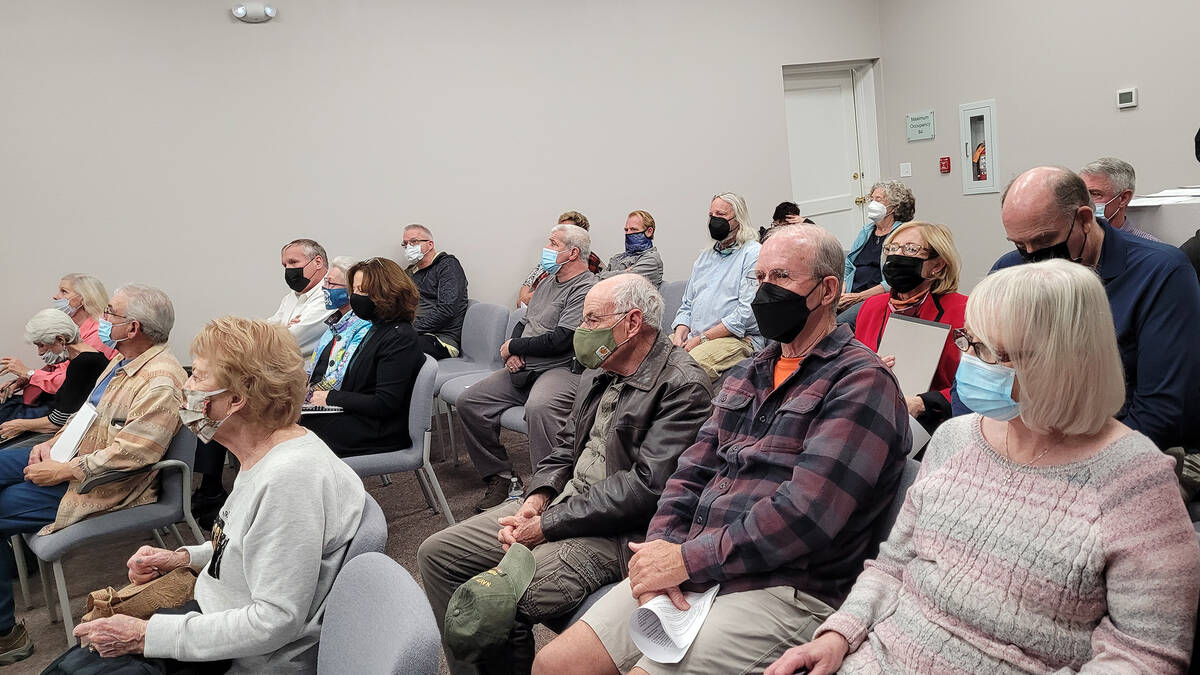 Celia Shortt Goodyear/Boulder City Review The chambers at City Hall were full Tuesday, Feb. 8, ...