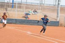 (Jamie Jane/Boulder City Review) Boulder City High School senior Samantha Bahde runs toward fir ...