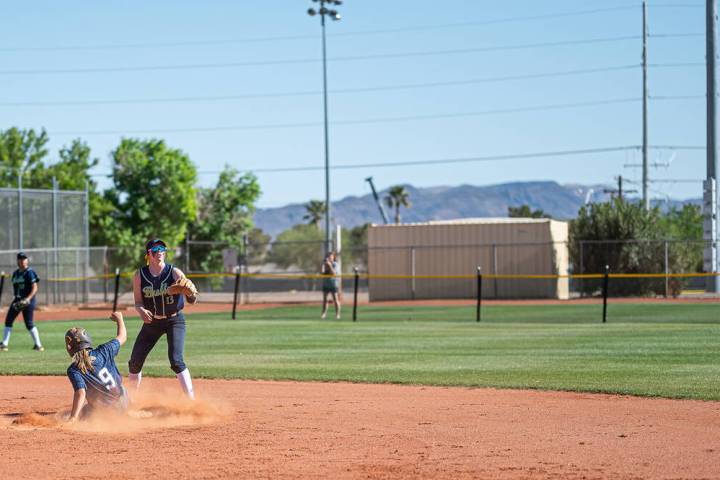 (Jamie Jane/Boulder City Review) Boulder City High School sophomore Alexis Farrar, seen sliding ...