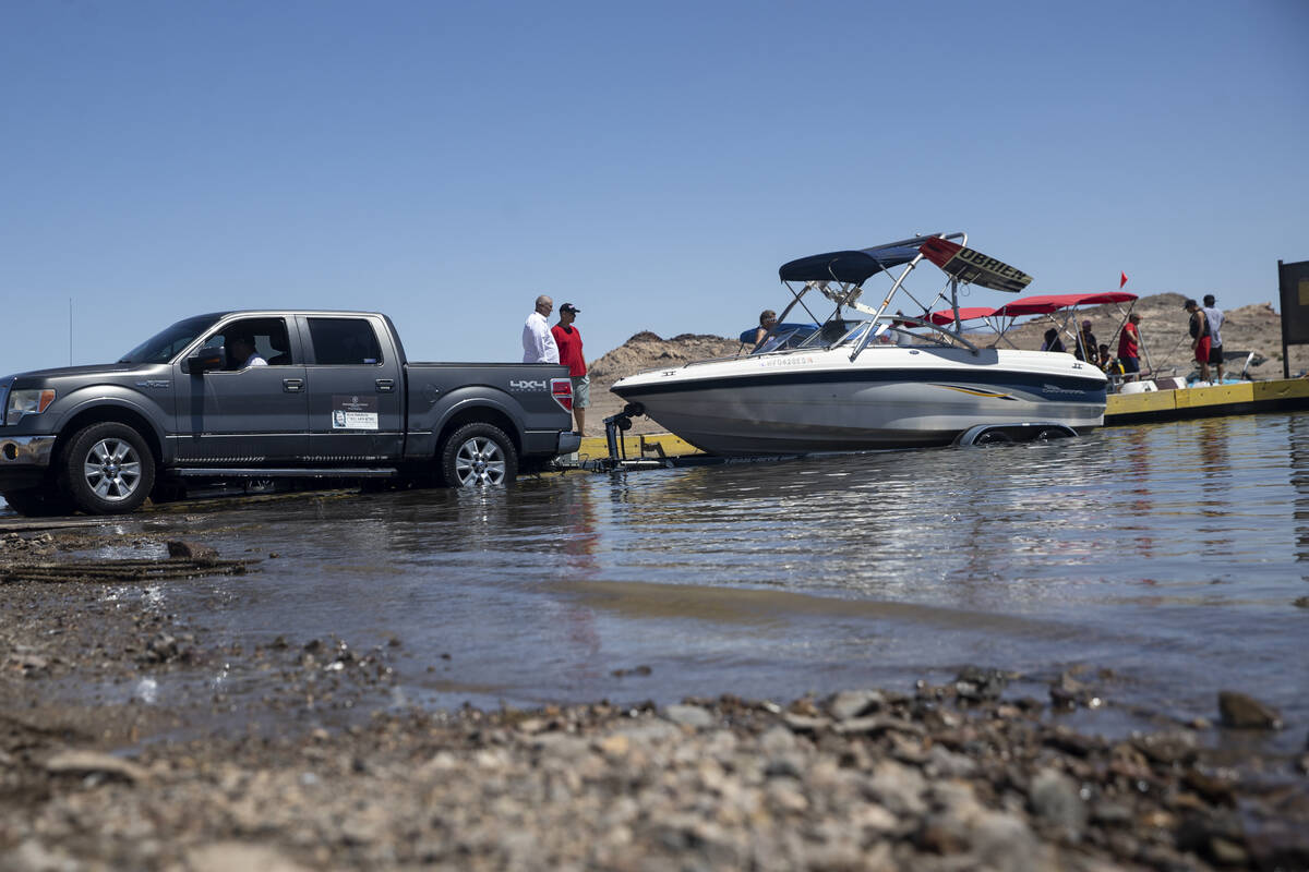 (Erik Verduzco/Las Vegas Review-Journal) A boat launches at Lake Mead on Monday, May 30. Curre ...
