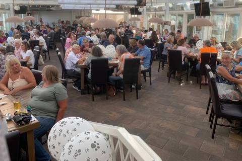 (Hali Bernstein Saylor/Boulder City Review) The Patio at Chilly Jilly’z was filled June 2 as ...