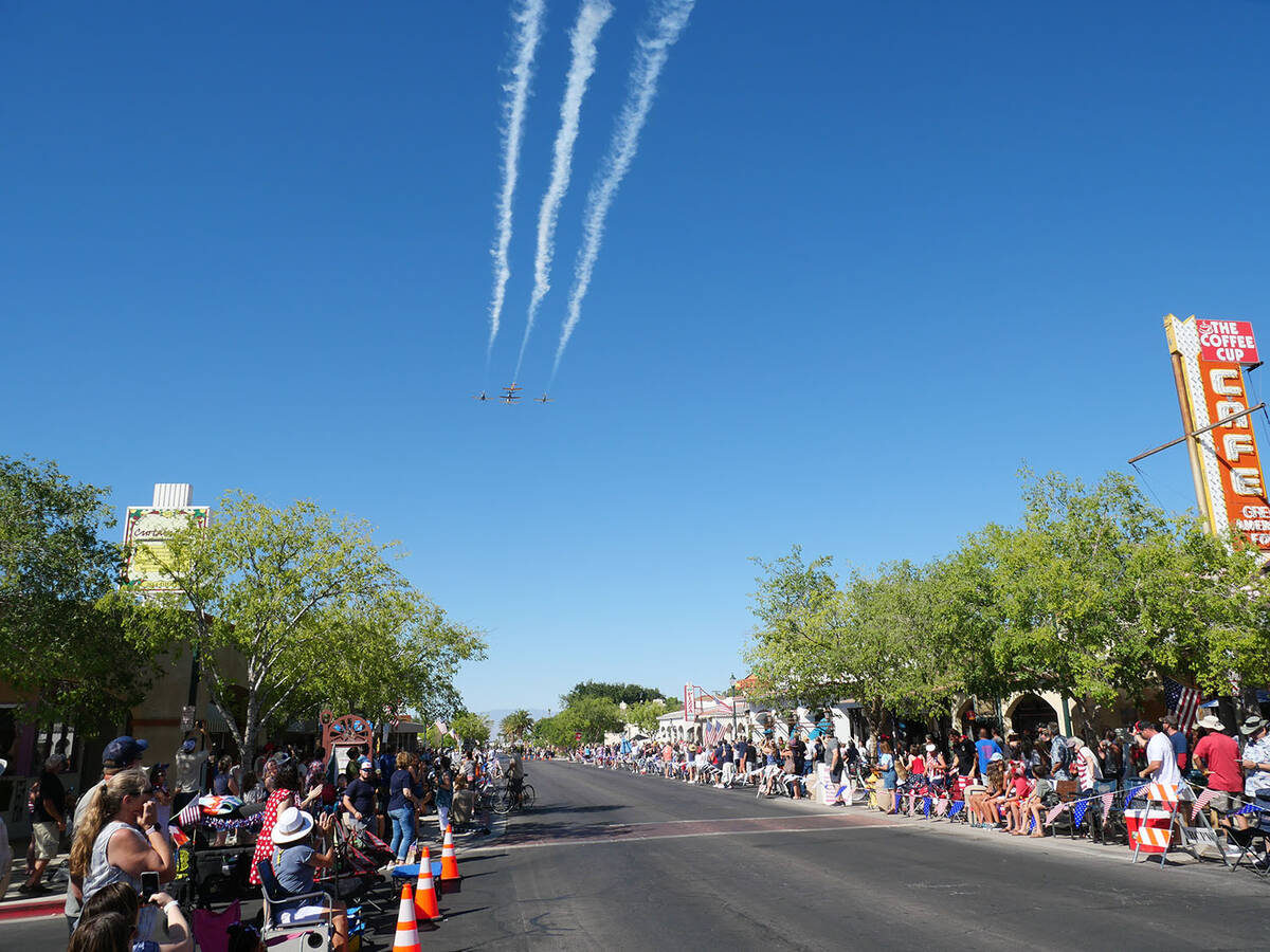 (Owen Krepps/Boulder City Review) The Boulder City Veterans Flying Group soars over Nevada Way ...