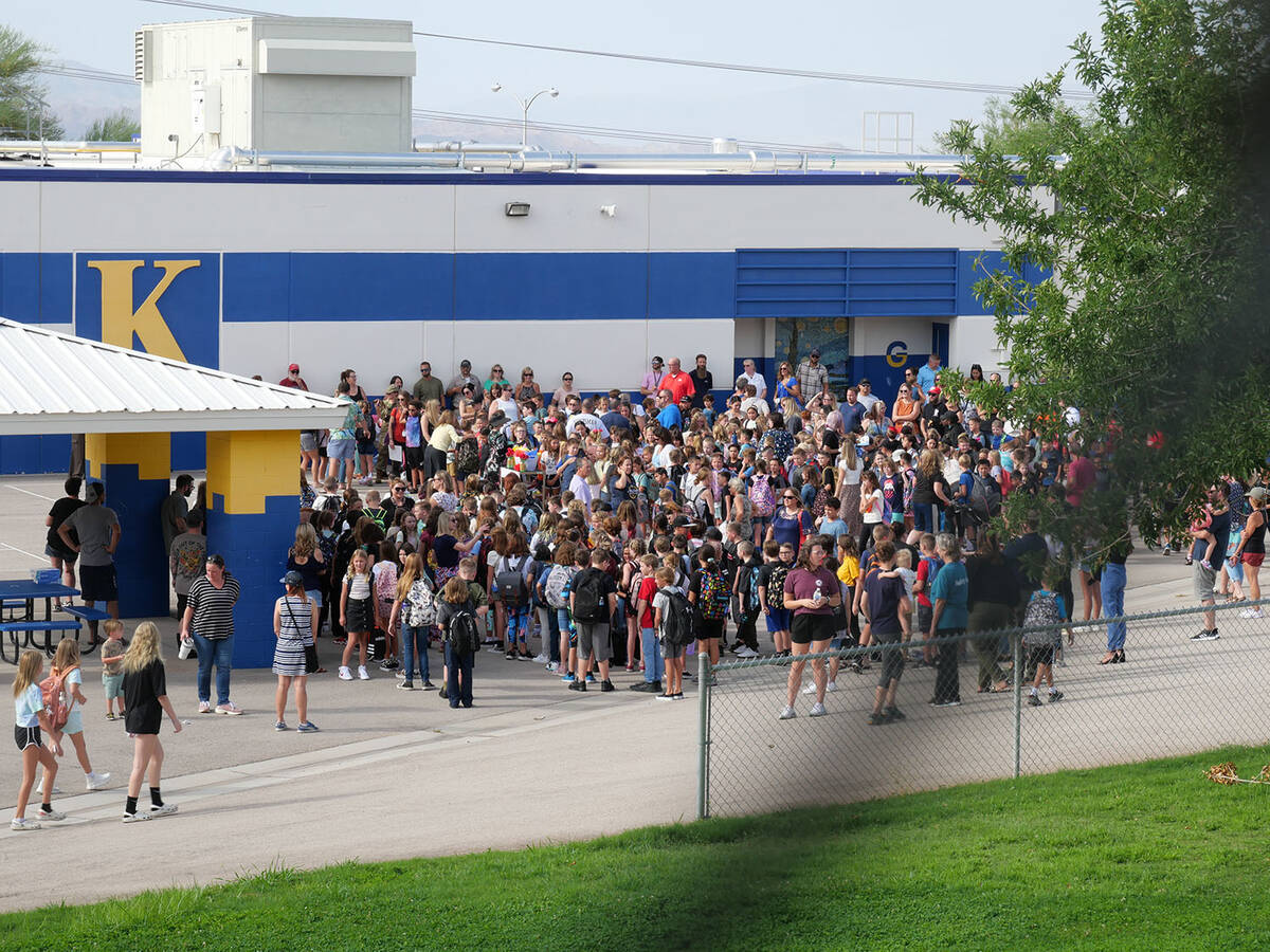 (Owen Krepps/Boulder City Review) A horde of students anxiously await the start of the school y ...