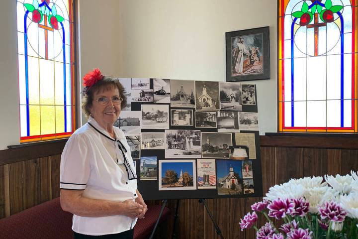 (Hali Bernstein Saylor/Boulder City Review) Donna Raney shows off one of the displays filled wi ...