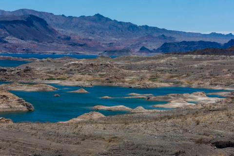 (L.E. Baskow/Las Vegas Review-Journal) Water continues to recede along the shoreline of Lake Me ...