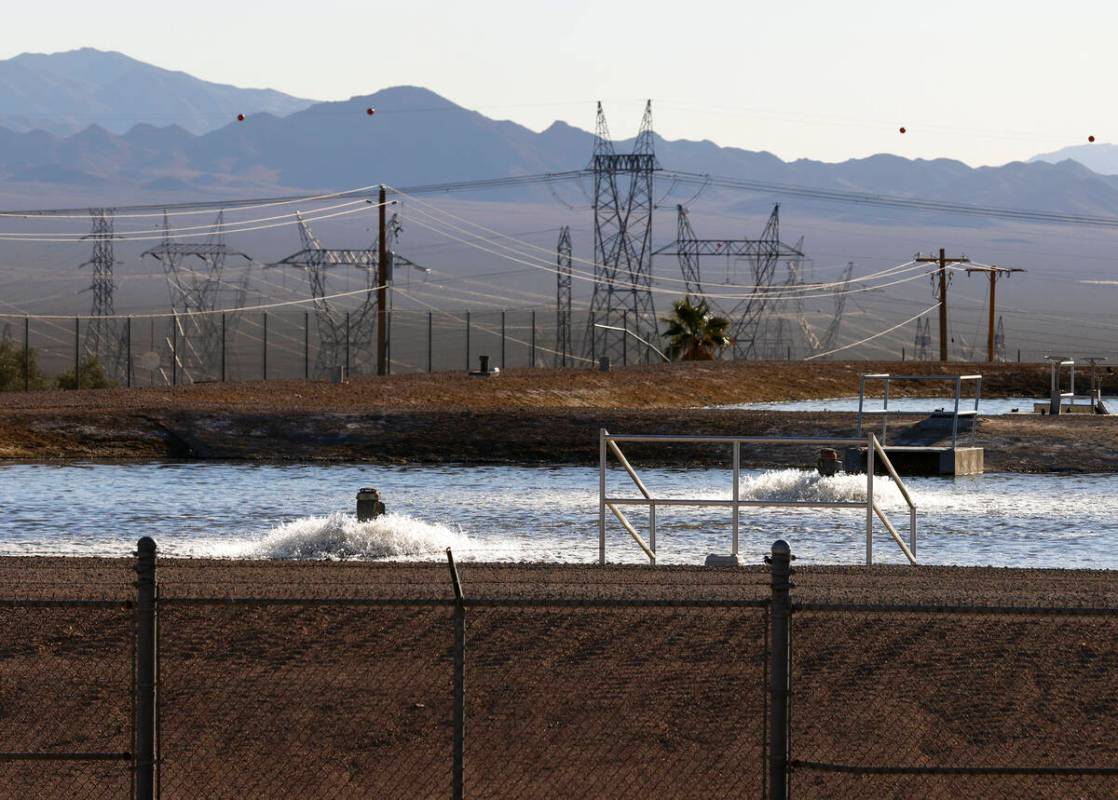 (Bizuayehu Tesfaye/Las Vegas Review-Journal) Evaporation ponds at the Boulder City wastewater t ...