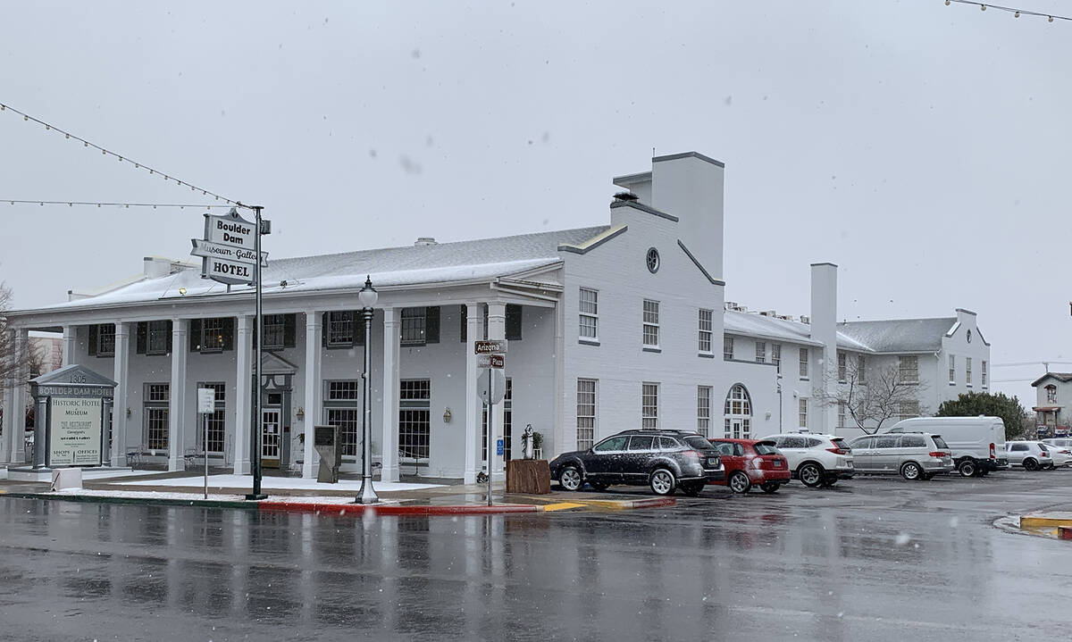 (Hali Bernstein Saylor/Boulder City Review) The historic Boulder Dam Hotel was dusted with snow ...