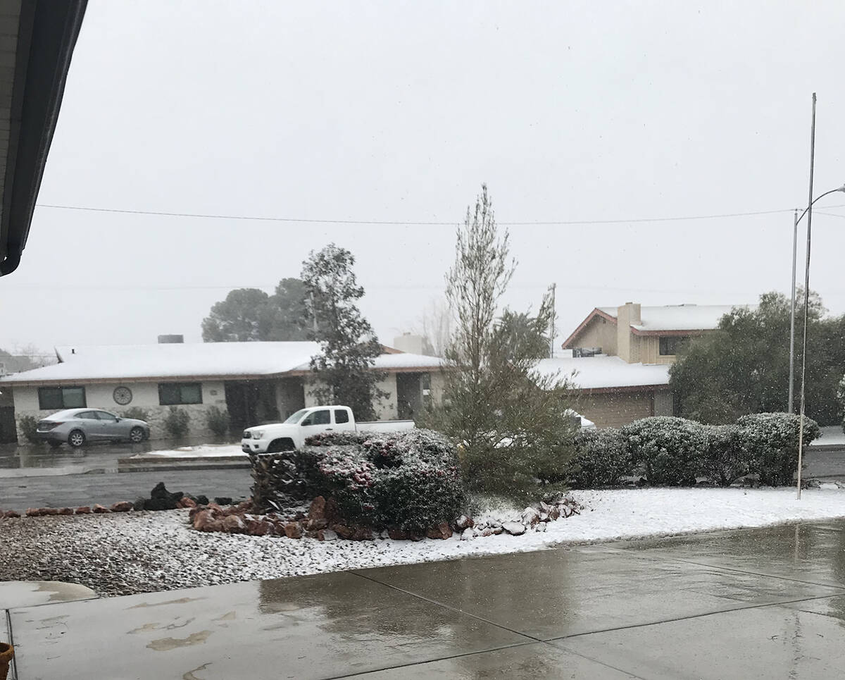 (Photo courtesy Roberta Carlin) Snow covered rooftops and yards near Northridge Drive and Yuma ...