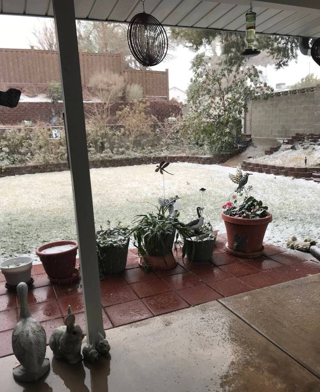 (Photo courtesy Roberta Carlin) Snow covered a backyard of a home near Northridge Drive and Yum ...