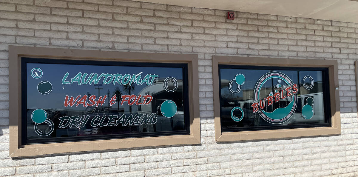 (Bill Evans/Boulder City Review) Under new ownership, Boulder City Bubbles features new washers ...