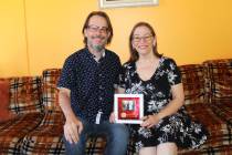 Ron Eland/Boulder City Review Lee and Anita Lanier proudly display the key to the city they rec ...