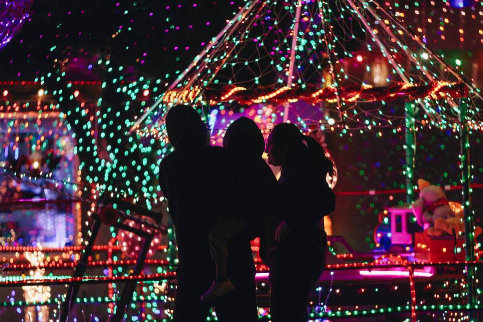 Boulder City's iconic Christmas House draws thousands every year