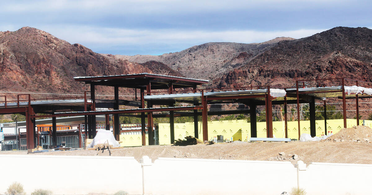 Ron Eland/Boulder City Review Work is moving along at a steady pace, as seen from Boulder City ...