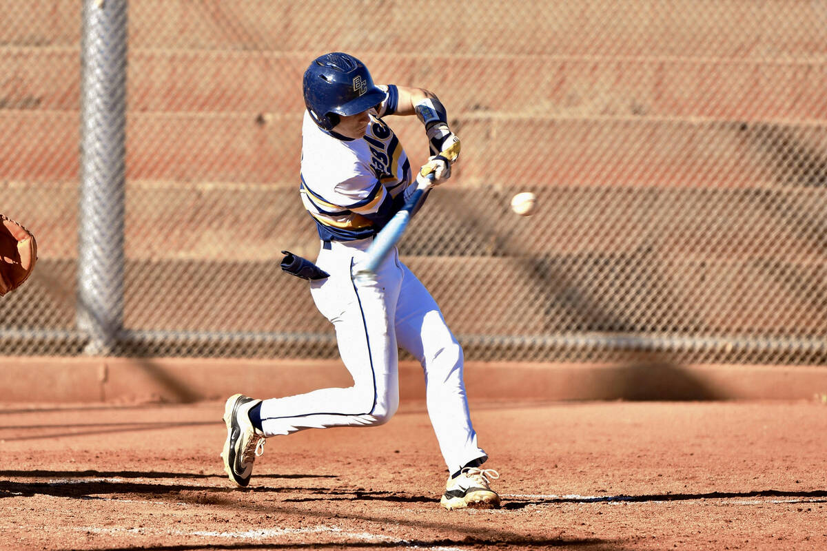 Robert Vendettoli/Boulder City Review Sophomore Karter Law hits a line drive single against Sun ...