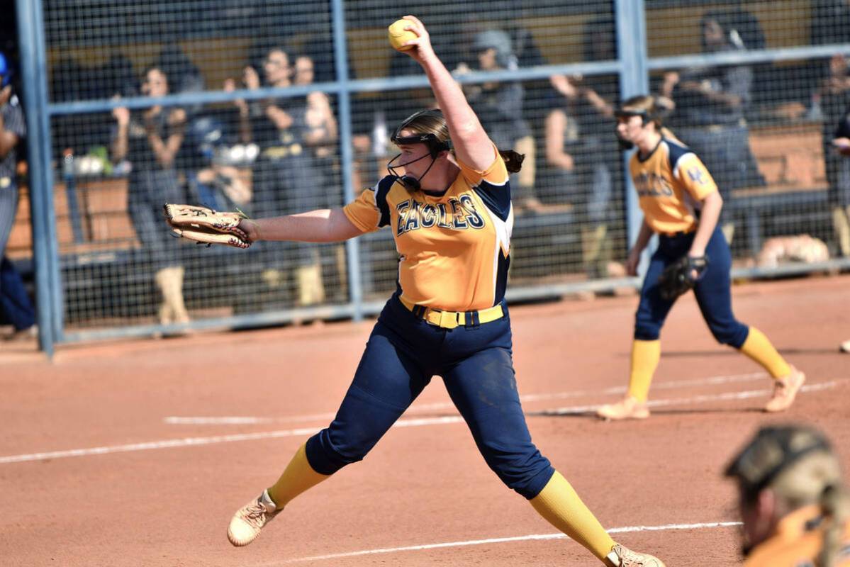 Robert Vendettoli/Boulder City Review Sophomore Payton Rogers dominates the mound against Cheye ...