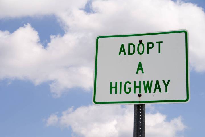 Adopt a Highway (Thinkstock)