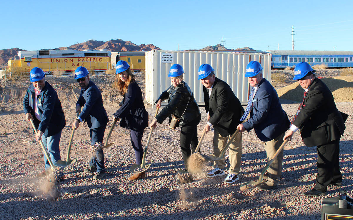 Ron Eland/Boulder City Review Around 100 invited guests attended the official groundbreaking la ...