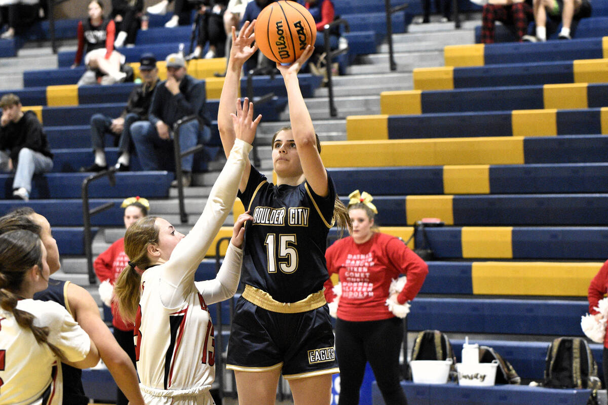 Robert Vendettoli/Boulder City Review Boulder City senior Sophia Muelrath pulls up for a shot a ...