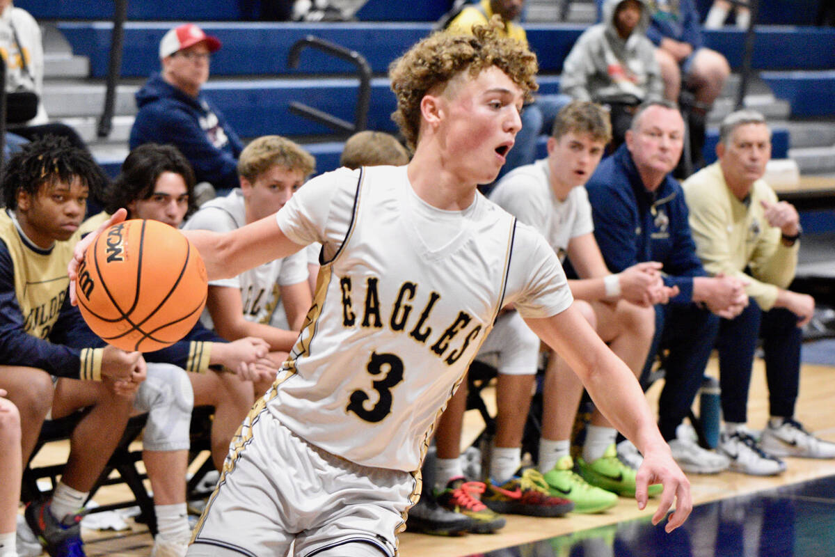 Robert Vendettoli/Boulder City Review Sean Pendleton drives the ball against Pahrump Valley on ...